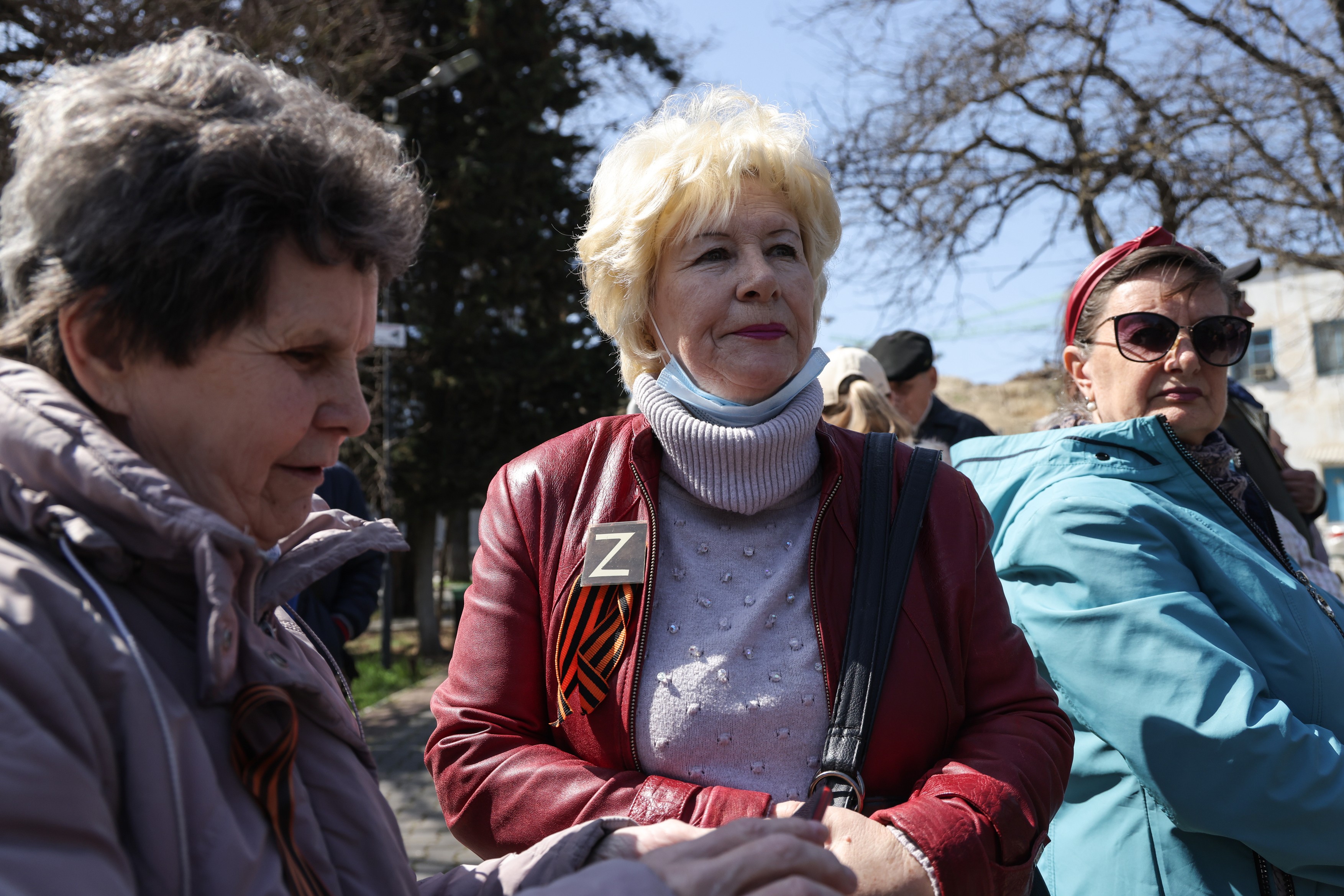 Rușii au organizat o ceremonie pentru a jeli pierderea crucișătorului Moskva: „A fost un simbol al puterii noastre”