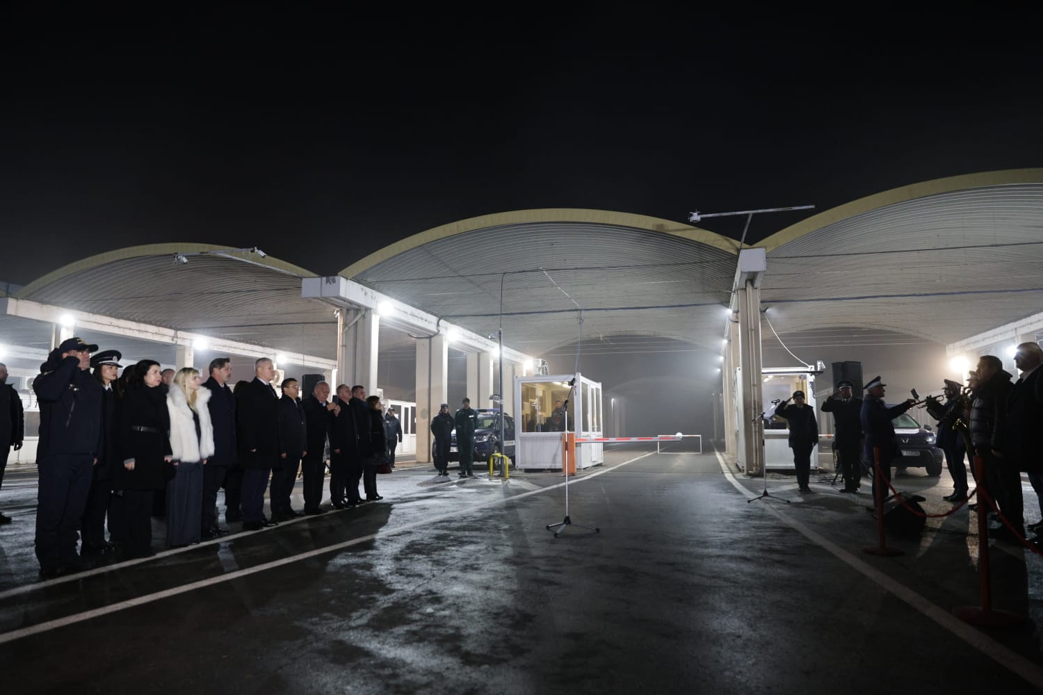 România a intrat în Schengen complet. Miniştrii de interne român și bulgar au celebrat de Anul Nou 2025 aderarea terestră: „Un moment istoric”
