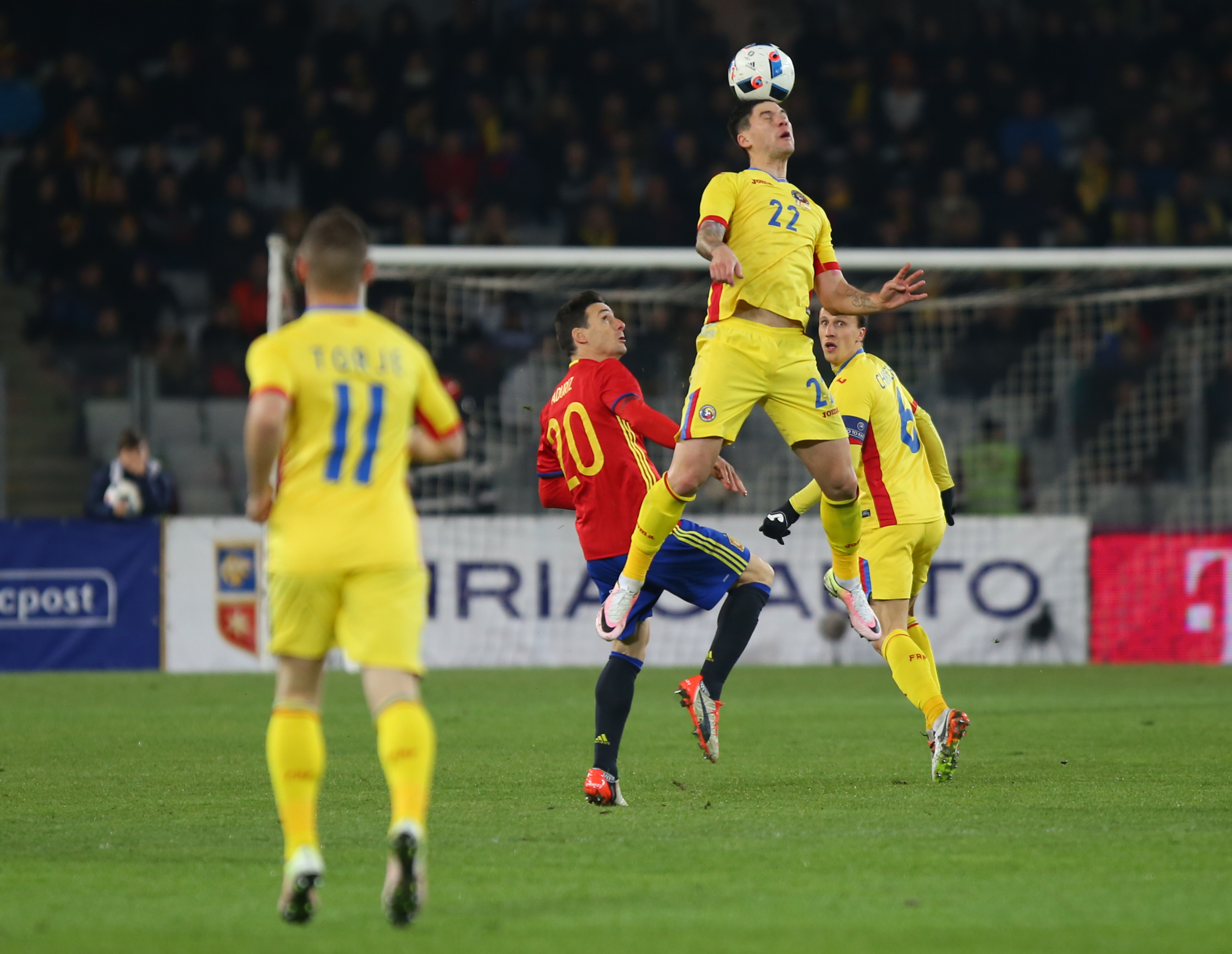 Euro 2016. Anghel Iordănescu a anunțat lotul de 23 de tricolori pentru turneul final. Maxim rămâne acasă, Keșeru pleacă la Euro!