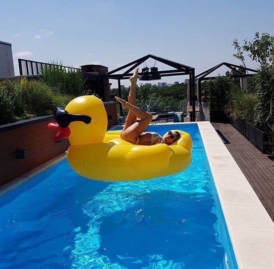 Imagini cu apartamentul în care Delia locuiește cu Răzvan Munteanu, soțul ei. A costat 1,4 milioane de euro