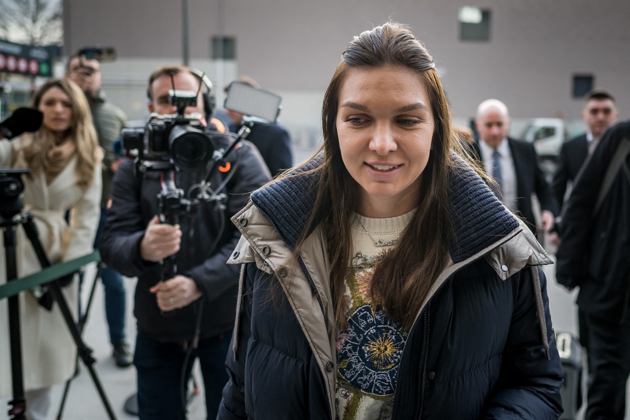 Cătălin Botezatu comentează ținuta purtată de Simona Halep la procesul de la TAS: „E și normal ca la banii ei să poarte haine și de 10.000 de euro”