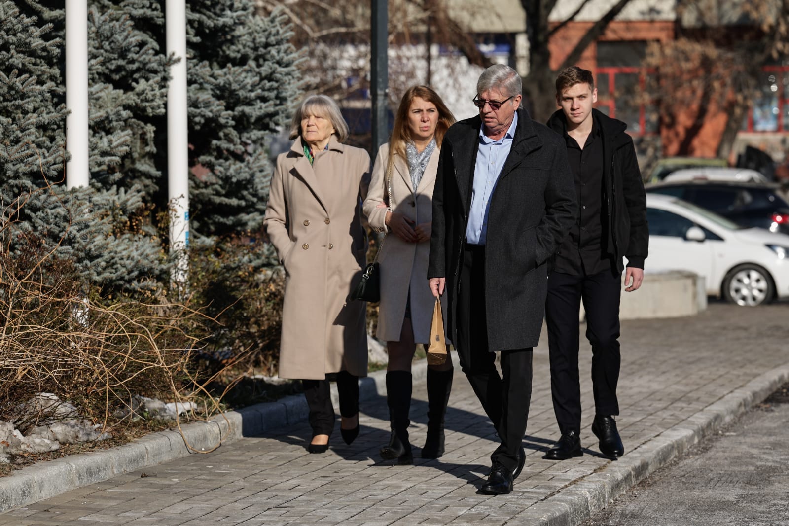 Imagini de la cununia civilă a lui Radu Drăgușin. Fotbalistul s-a căsătorit cu Ioana Stan