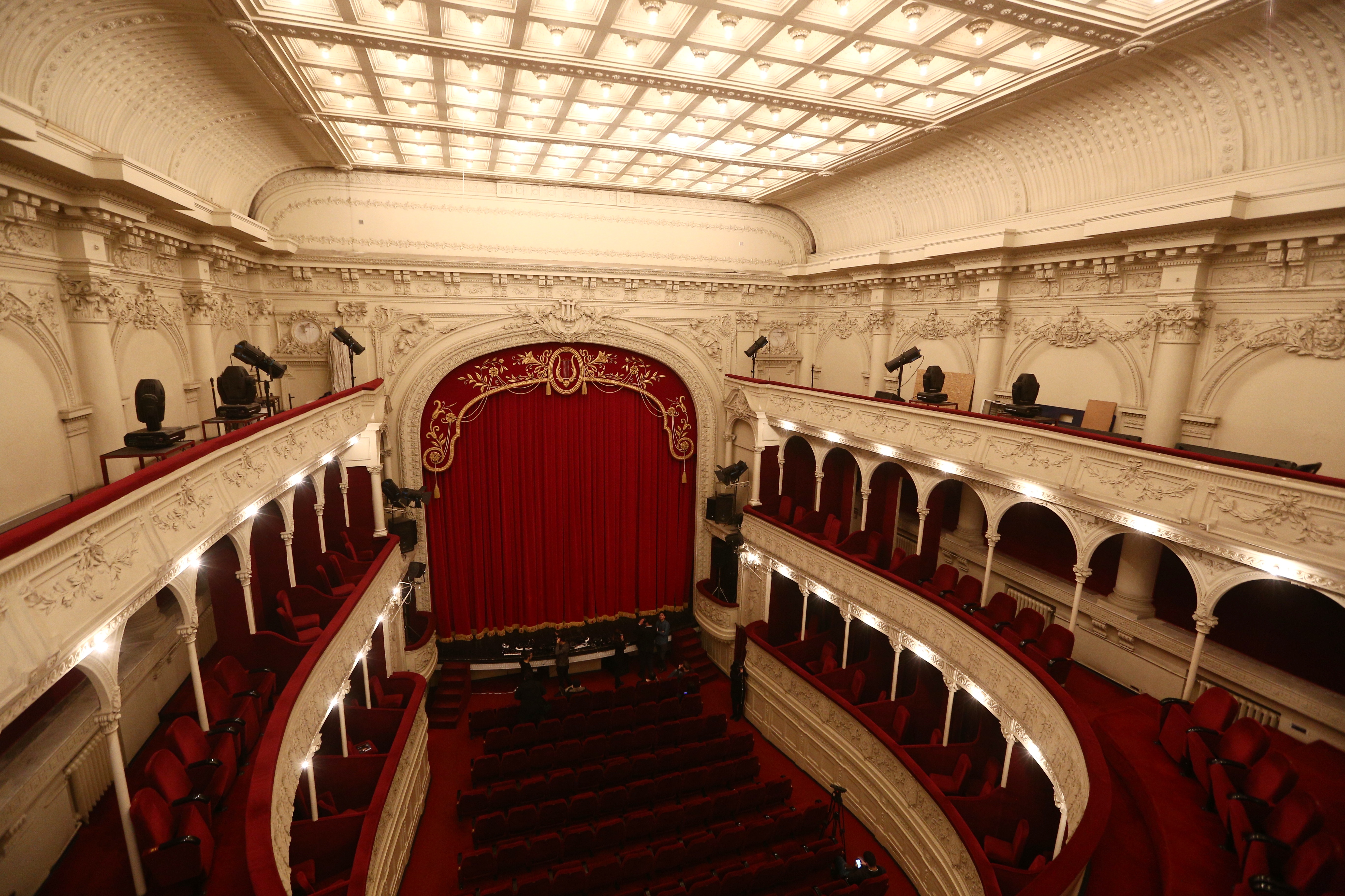 EXCLUSIV. Secretele teatrului. Totul despre lumea fascinantă din spatele cortinei