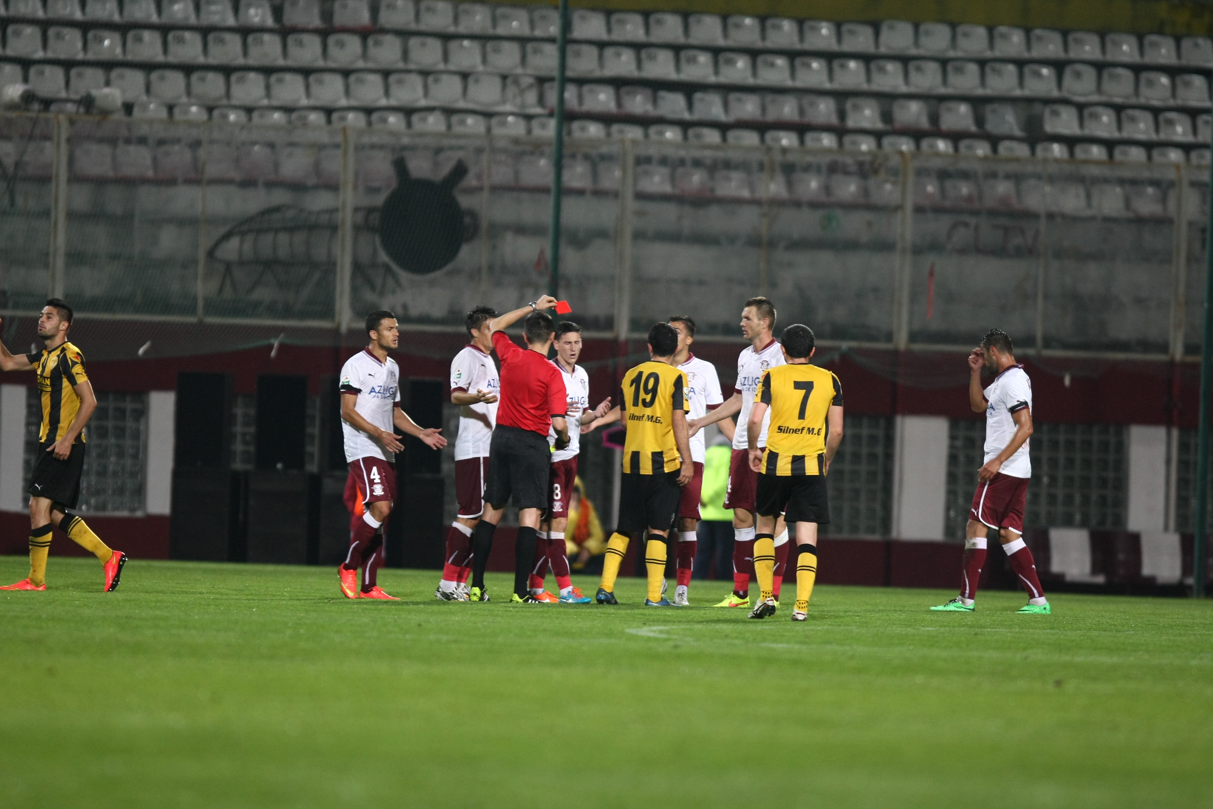 VIDEO&FOTO/ Rapid - FC Brașov 0-1. Giuleștenii se îndreaptă spre Liga a II-a