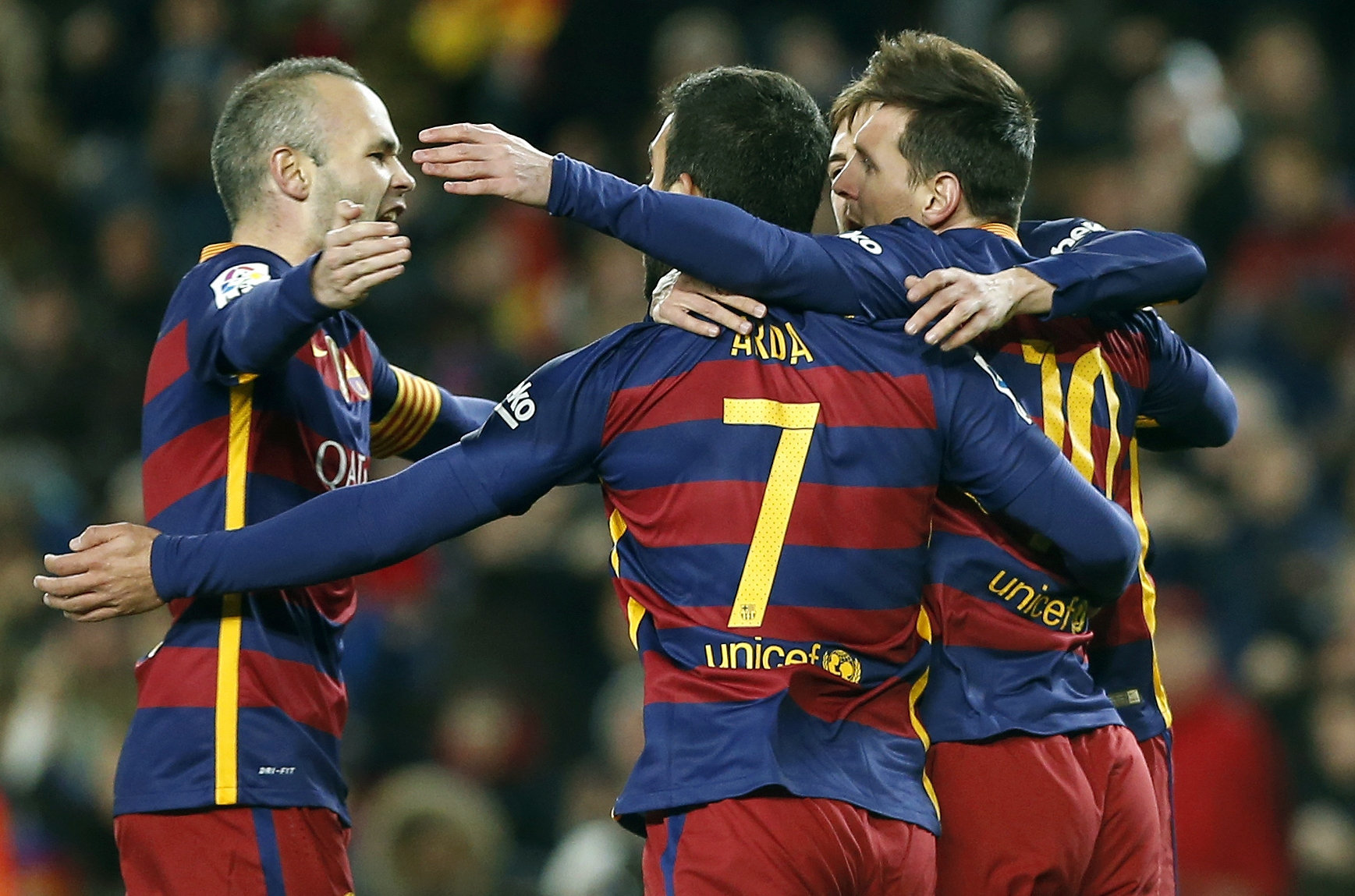 Echipa lui Gâlcă a rezistat onorabil o repriză pe ”Camp Nou”. Espanyol a deschis scorul, dar a pierdut clar / FOTO&VIDEO
