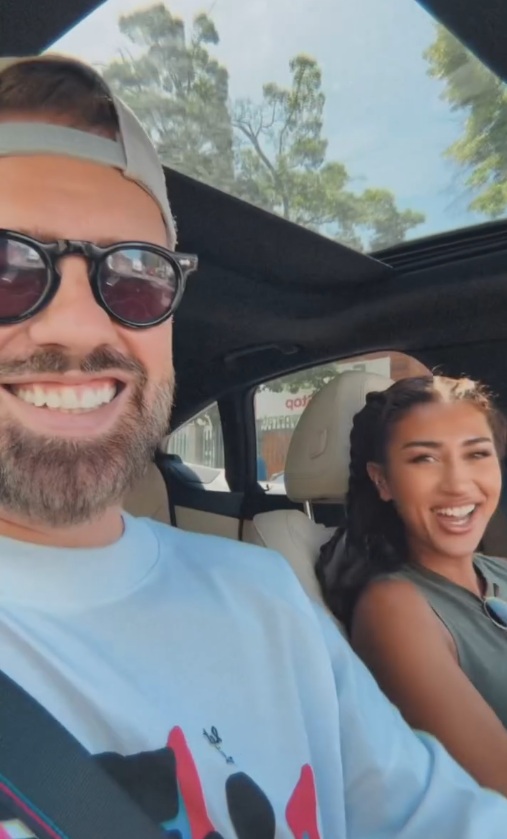 Răspunsul oferit de Florin Ristei când Dani Oțil l-a întrebat dacă se va așeza la casa lui: „O luăm de la capăt”