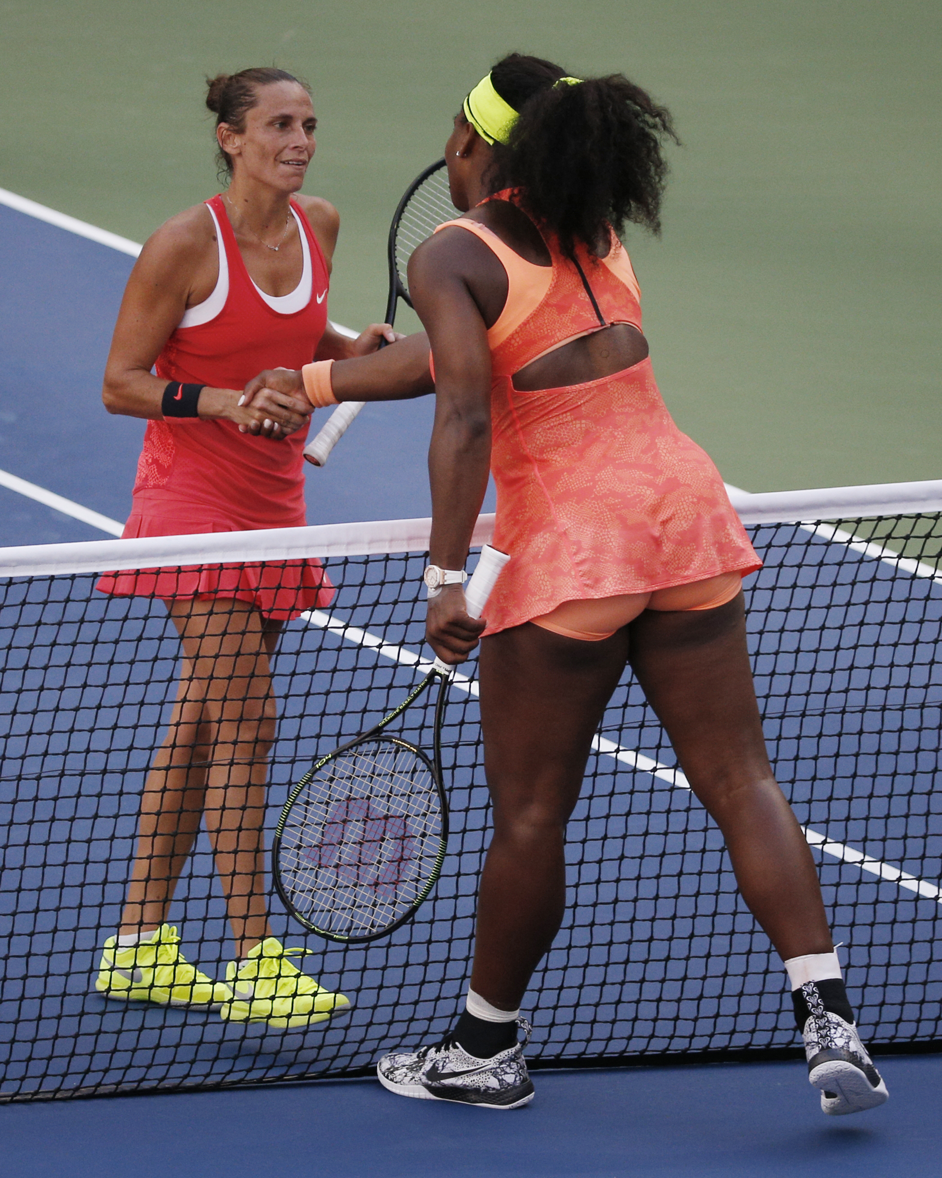 Nebunie! 11 septembrie, zi blestemată pentru SUA! ^Serena ratează finala la US Open și șansa de a face Marele Șlem, după un joc epic cu Vinci! / FOTO