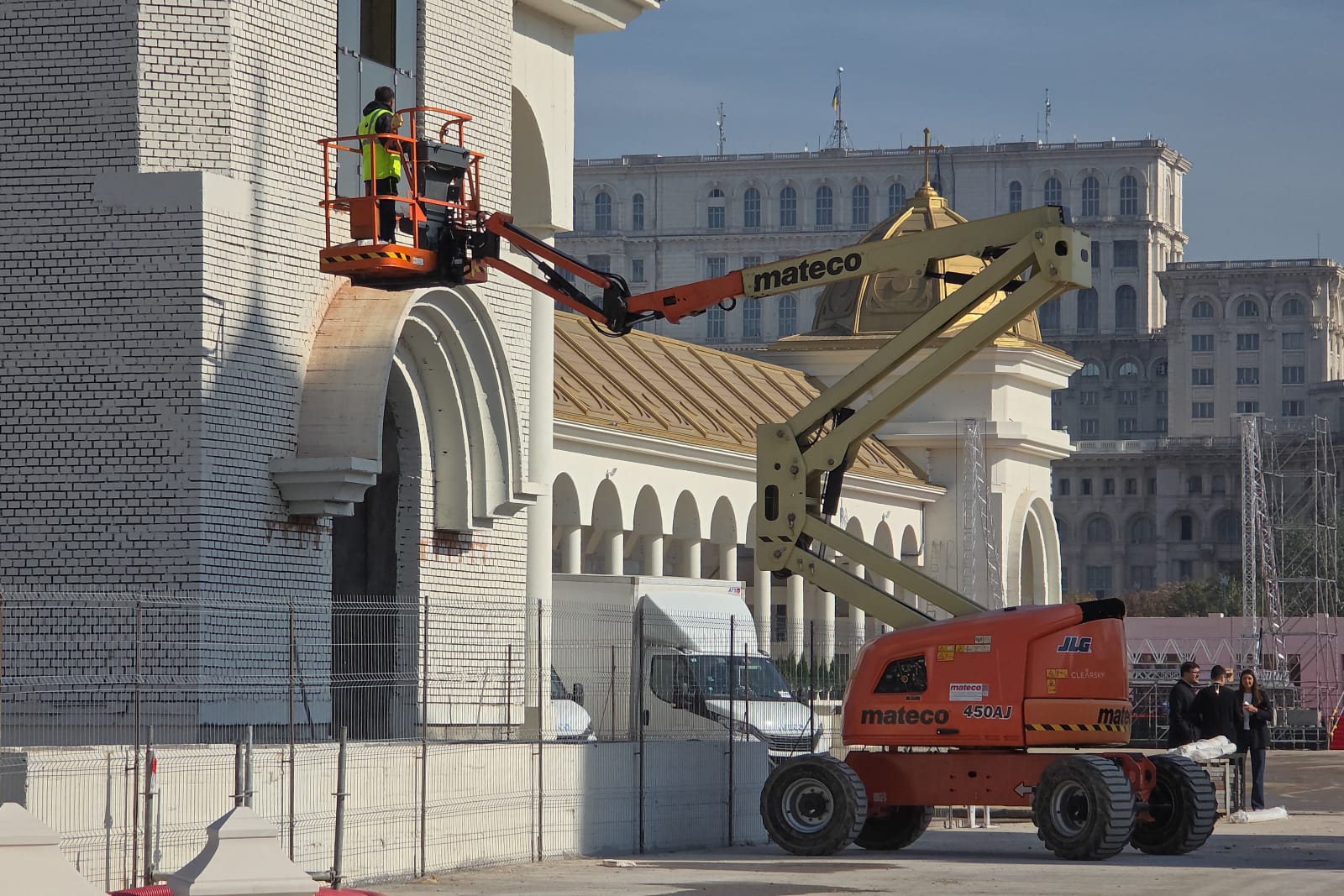 Istoria construirii Catedralei Mântuirii Neamului 