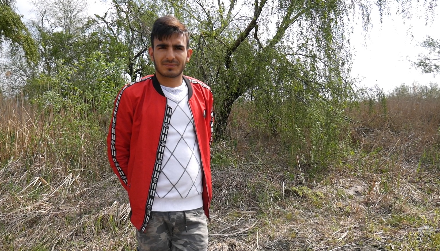 FOTO&VIDEO | Vali, băiatul care s-a născut în Delta Văcărești, iar acum este ranger al parcului: „Aici e viața mea”
