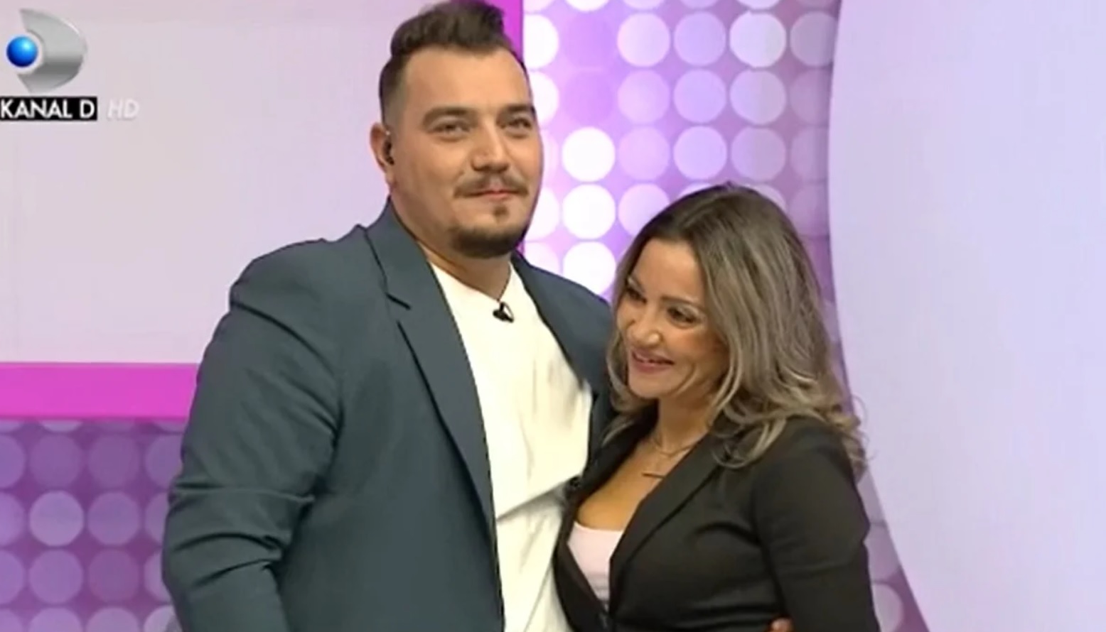 Bursucu se căsătorește sâmbăta aceasta cu Andreea: „Adio, burlăcie!”. Unde va avea loc nunta