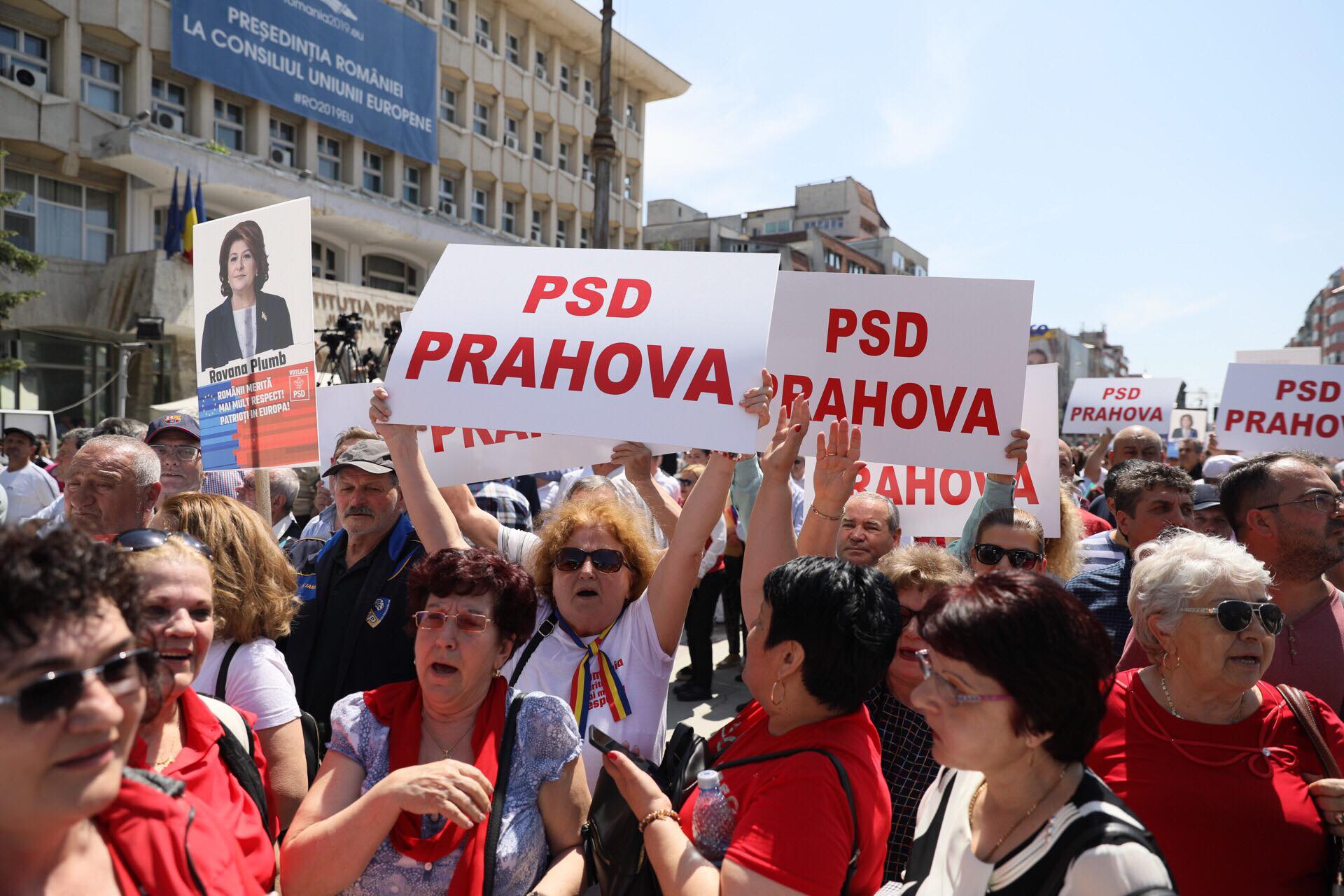 VIDEO | Miting PSD la Târgoviște. Liviu Dragnea: "Vom continua indiferent de piedicile puse de aceşti securişti nemernici! Nu renunţ!"