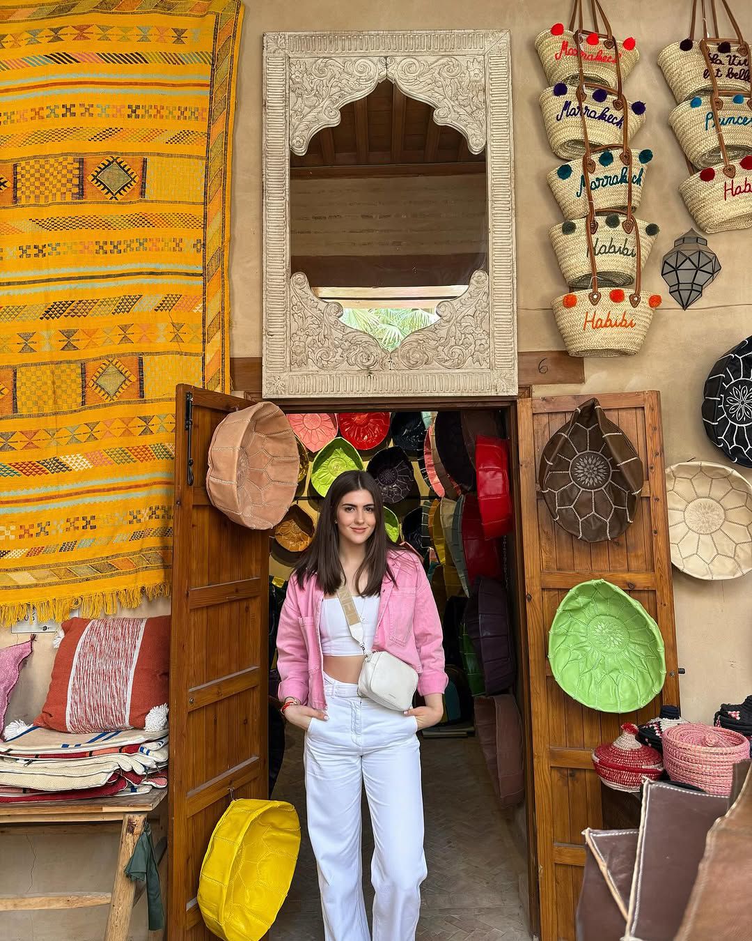 Alexandra Predescu între concursuri și vacanțe exotice. Campioană la scrimă, regină pe Instagram