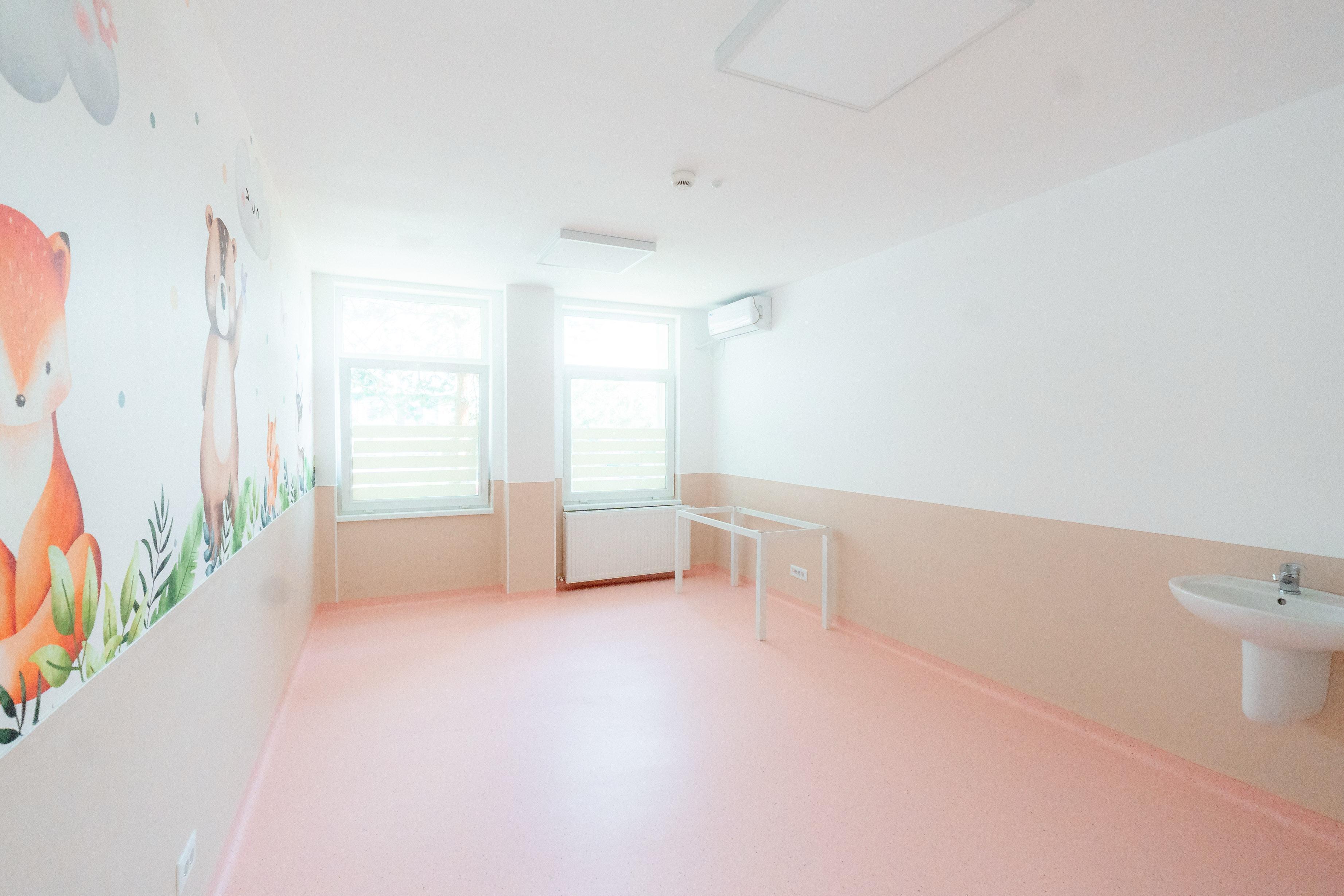 Cel mai modern centru de sănătate mintală pentru copii din România. Clinica, amenajată la Pitești, va trata inclusiv adicțiile adolescenților