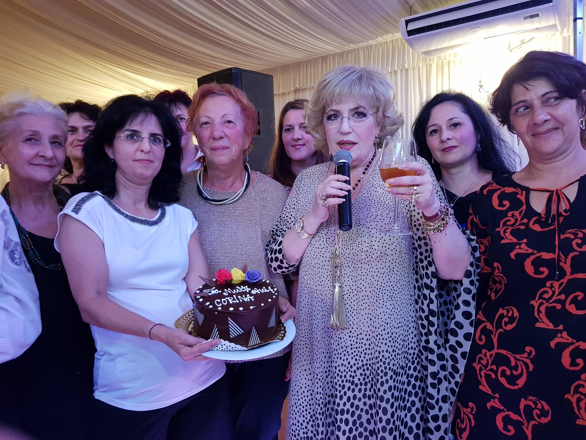 Amănuntul neștiut despre Corina Chiriac. Și-a creat chiar ea rochia pe care a purtat-o de ziua de naștere | FOTO