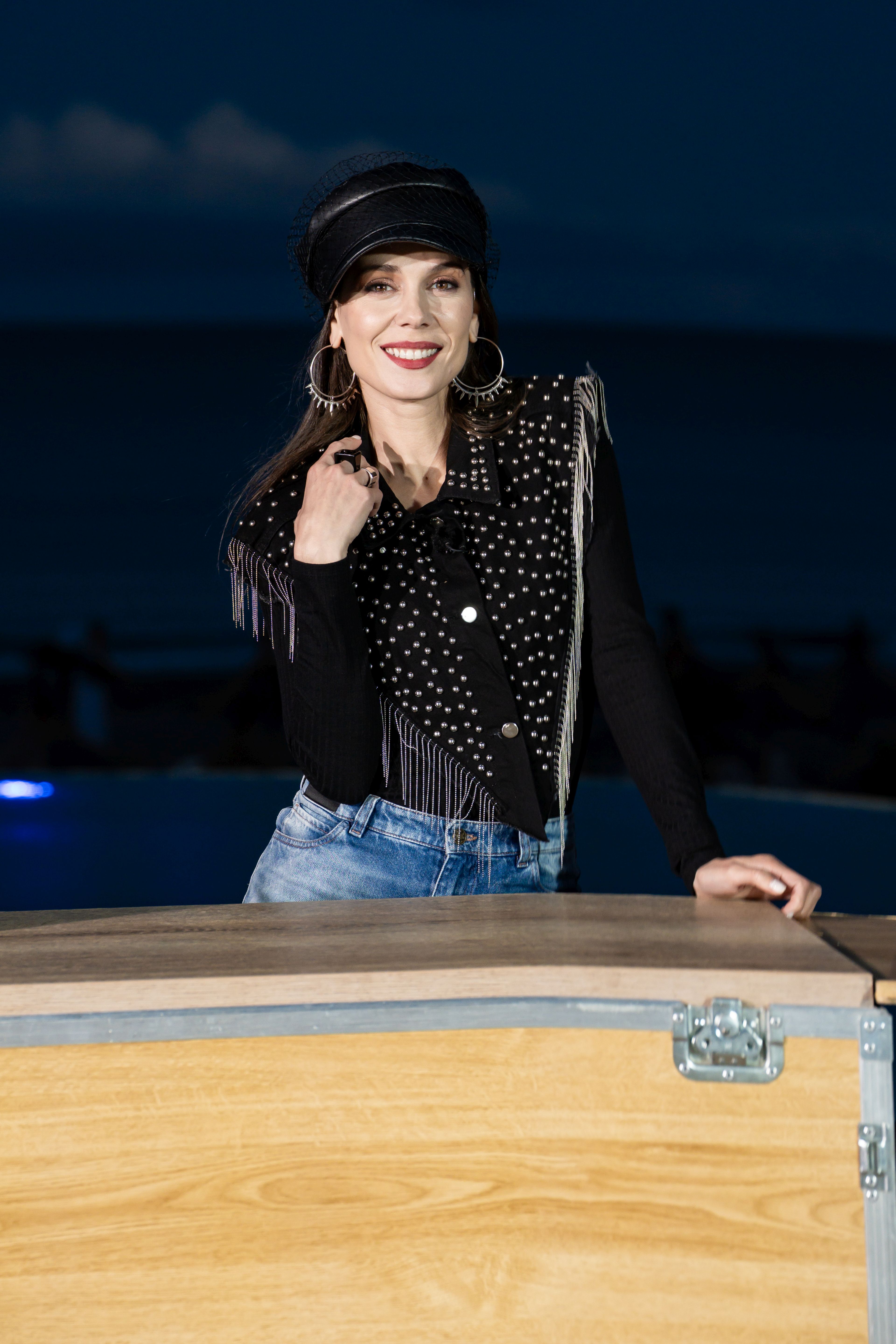 Chefi la cuțite 26 noiembrie 2025. Gina Bradea vine în show-ul de la Antena 1, iar Chef Ștefan Popescu oferă cuțitul de aur