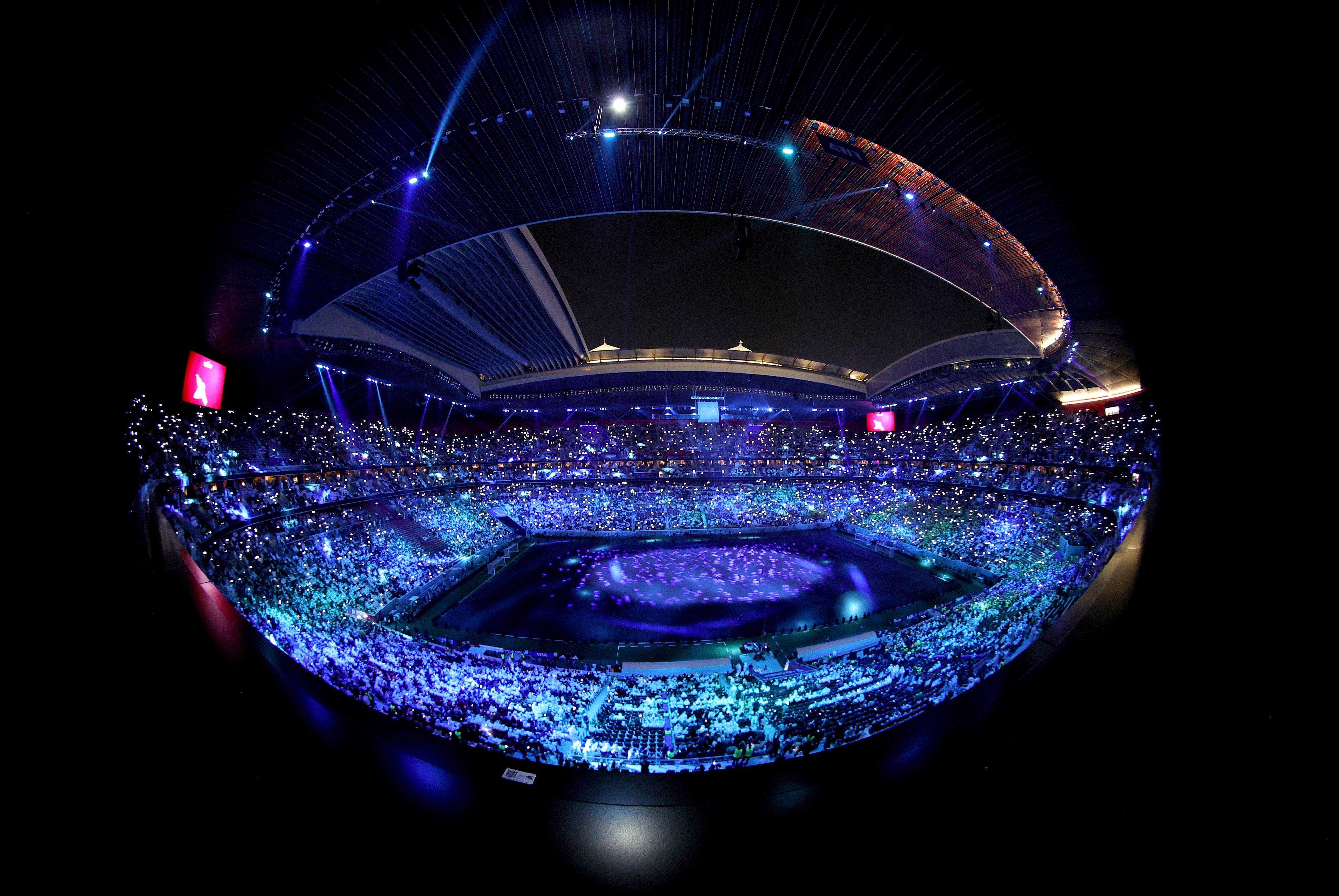 Ceremonia de deschidere a Campionatului Mondial din Qatar: „În ciuda diferențelor, suntem, de fapt, la fel”. Apariție-surpriză pe scenă