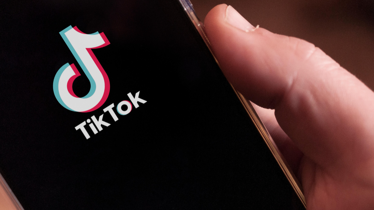 Țările care au interzis TikTok și motivele invocate