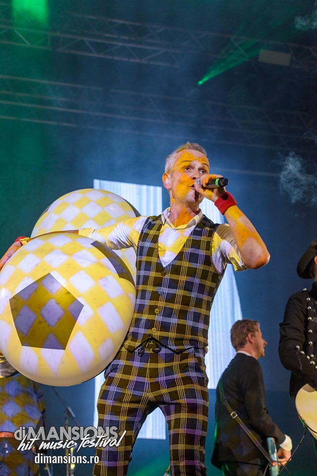 FOTO&VIDEO | La festivalul de la Olteni, Dr. Alban și Snap i-au făcut pe fani să-și rupă hainele de pe ei, Leo Iorga și Compact B i-au emoționat până la lacrimi!