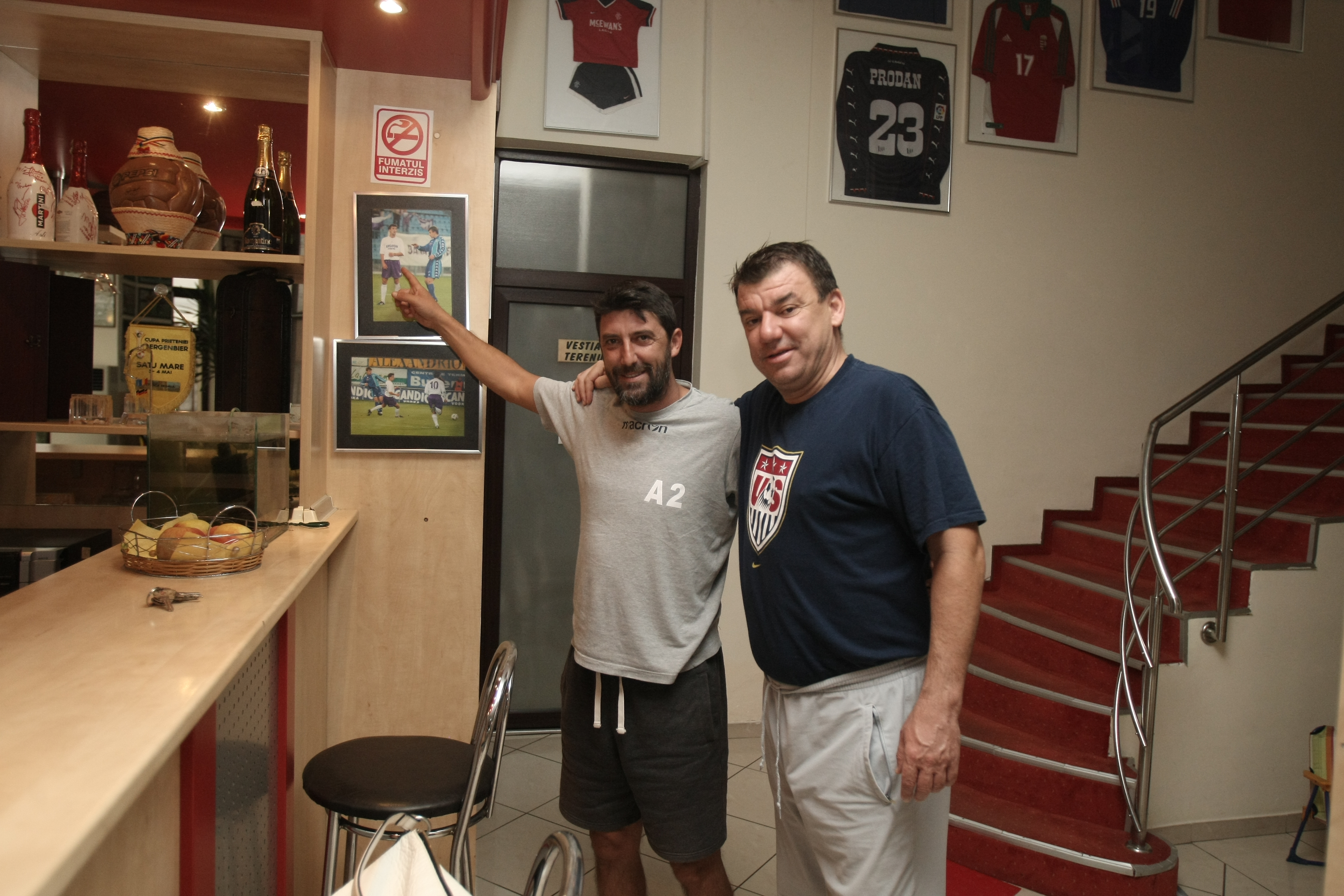 Trofeele lui Didi! Daniel Prodan a amenajat la Satu Mare muzeul echipei naționalei! GALERIE FOTO