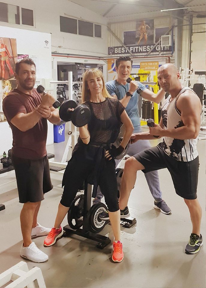 Petrec mai mult timp la sală decât la job! Ei sunt bărbații din showbiz care ar putea concura oricând la un concurs de fitness!