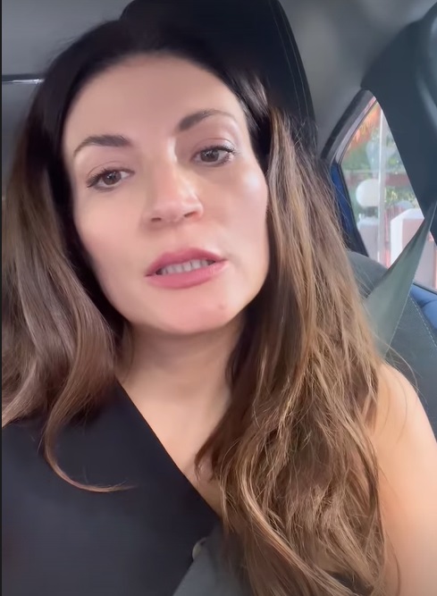 Ioana Ginghină a dus-o pe fiica Ruxandra la liceu, deși adolescenta nu a fost de acord: „Nu voia să fiu acolo”. Ce relație au cele două