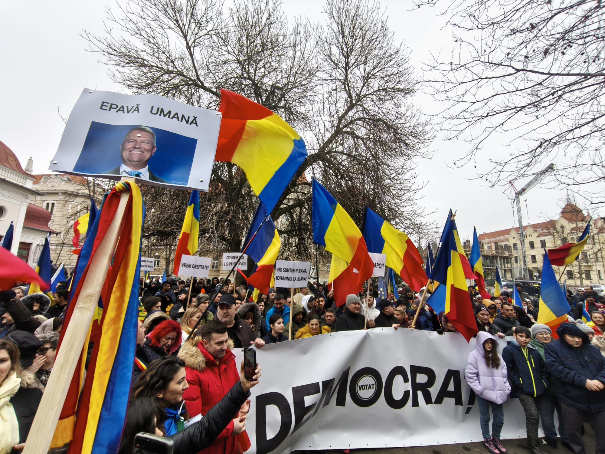 Proteste AUR în București și în țară, după ce Călin Georgescu a pierdut definitiv procesul prin care cerea reluarea alegerilor prezidențiale