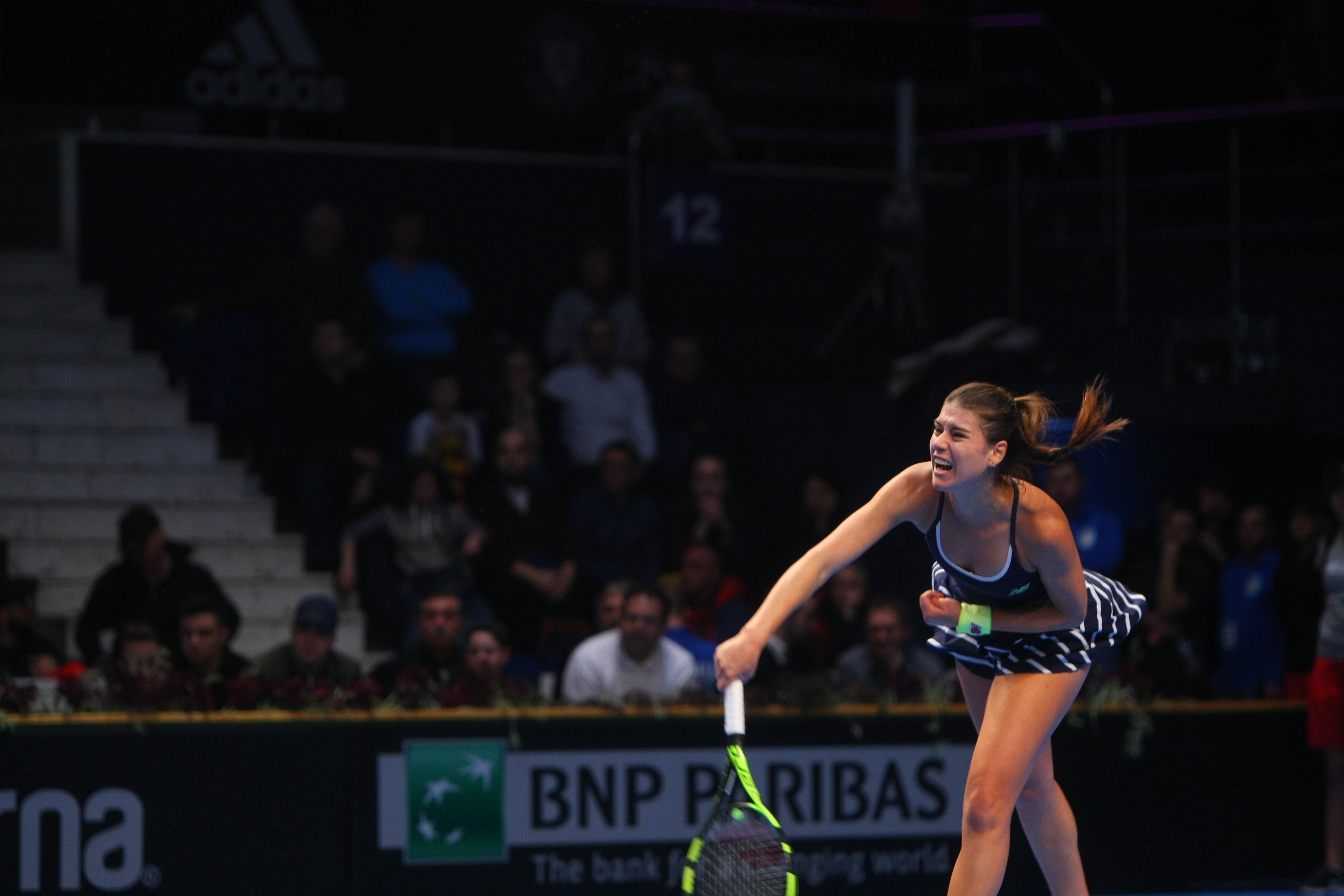 România a fost învinsă de Belgia, în primul tur al Grupei Mondiale II din Fed Cup. Irina Begu a jucat la simplu, dar a pierdut în setul decisiv. Reacții  | FOTO & VIDEO