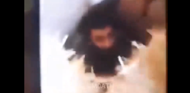 Közel három évtizedig, egy istállóban tartották fogva az elrabolt férfit: csak pár perc sétára volt a családjától