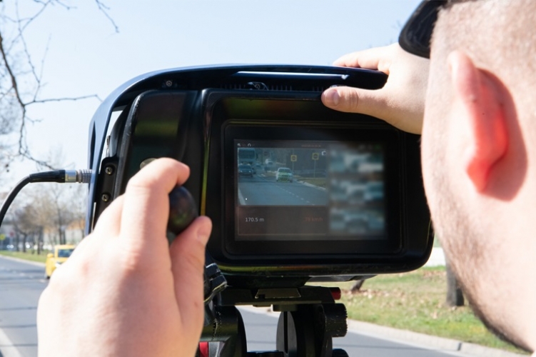 41 gyorshajtót fogtak a rendőrök pár óra alatt Óbudán - egyikünk még így is kitűnt a sorból