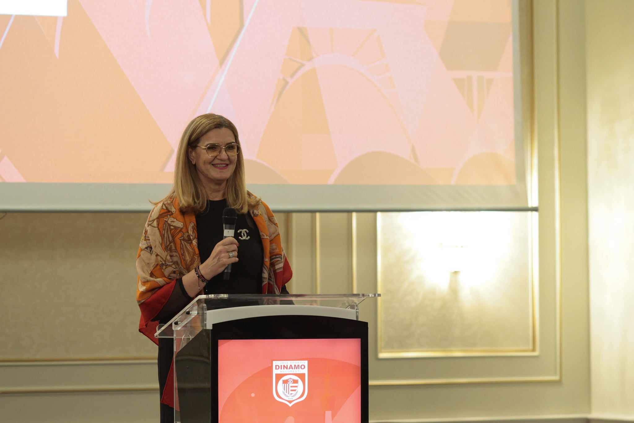 Elisabeta Lipă, la Gala Sportivului Dinamovist 2023: „Premierul ne-a asigurat că va finanța toți românii calificați la JO”