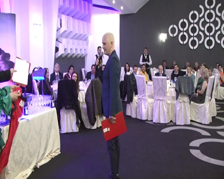 24.500 de euro din licitaţii, la dineul caritabil ”Gala Ioan Andone” | GALERIE FOTO