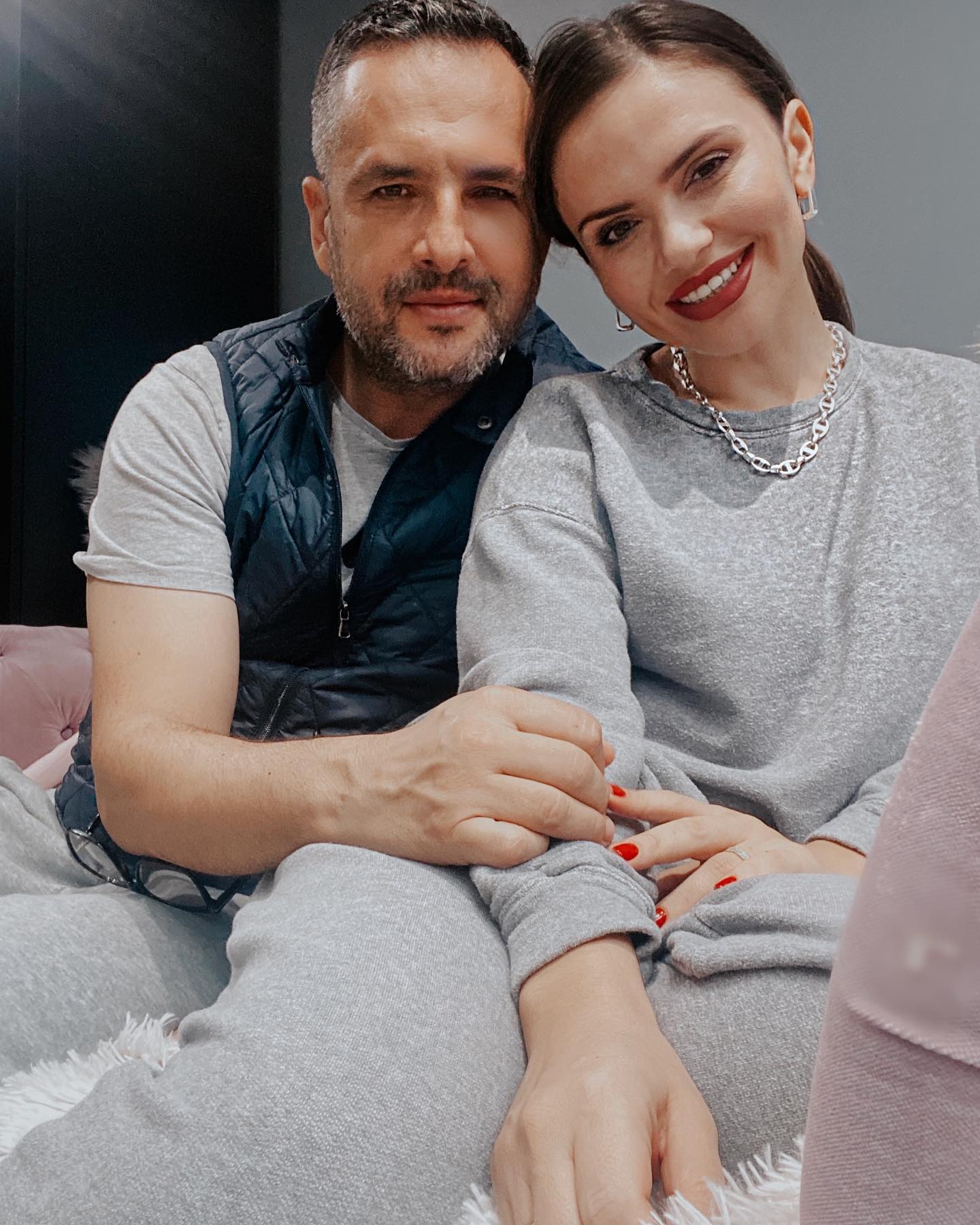Anunțul făcut de Cristina Șișcanu după 12 ani de căsnicie cu Mădălin Ionescu: „Să stăm un pic așa, să reflectăm asupra relației noastre”