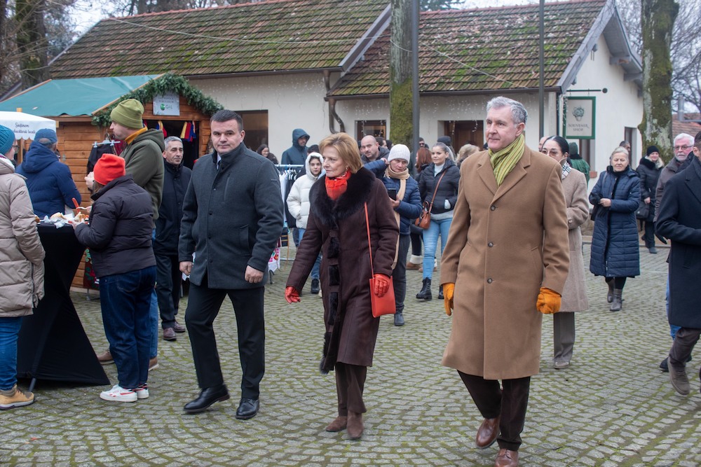 Unde își petrece Familia Regală a României sărbătorile de iarnă. Ce se va întâmpla în dimineața zilei de Crăciun