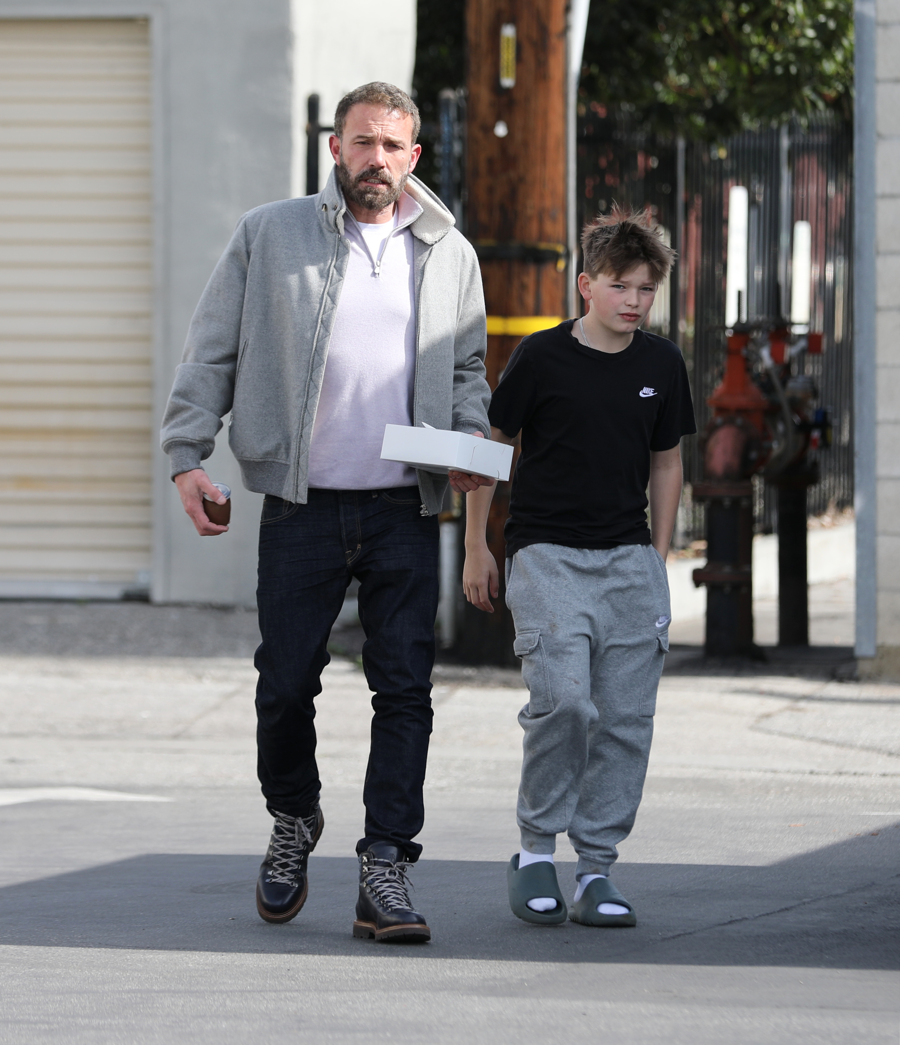 Decizia luată de Ben Affleck după ce s-a spus că e prea apropiat de Jennifer Garner