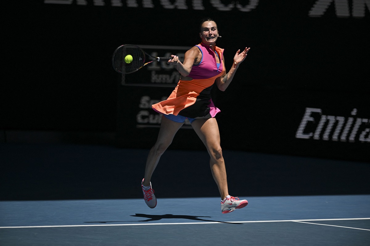 Aryna Sabalenka și bijuteriile unicat purtate la Australian Open 2026. Colierul are un safir de peste patru carate