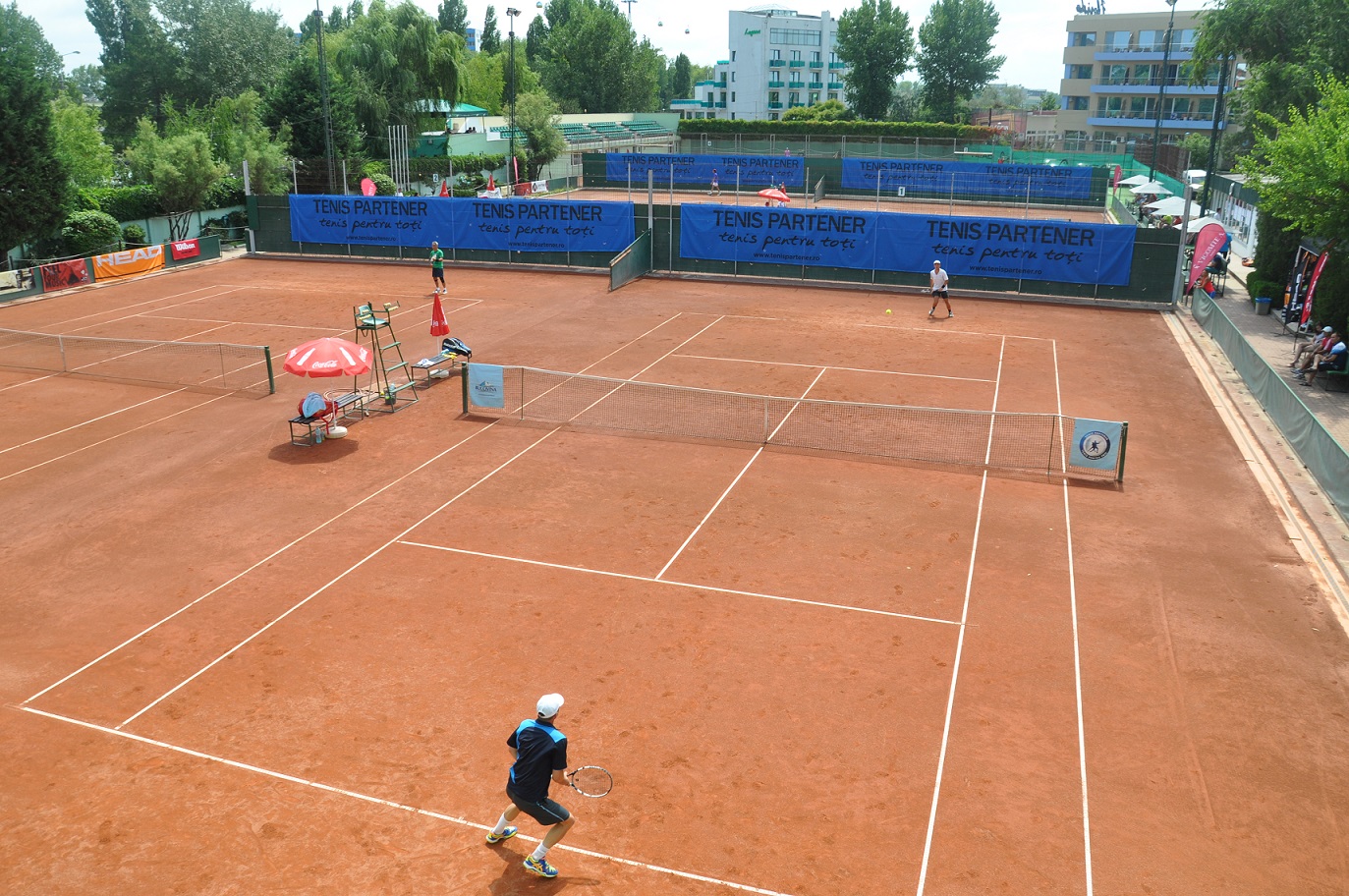 Platinum Mamaia aduce pe litoral pasionați de tenis din toată țara. Peste 180 de jucători și-au anunțat prezența la acest turneu de excepție din Circuitul Tenis Partener