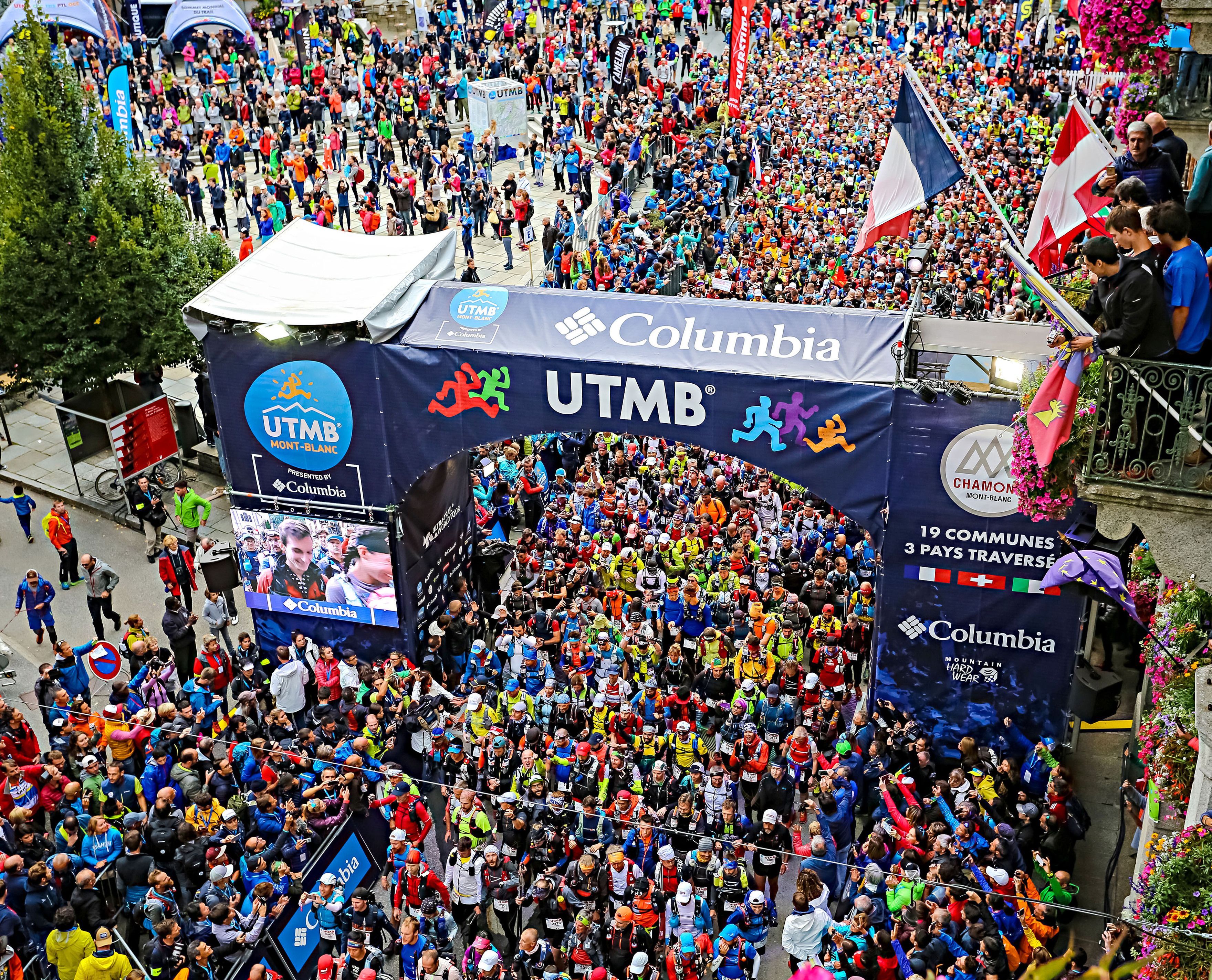 Am stat cu ochii pe Ultra Trail du Mont Blanc. Așa arată Golgota. Galerie foto spectaculoasă