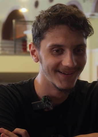 Cum a apărut F. Charm pe o scenă din București alături de Emanuel Ion, tânărul nevăzător de la „Românii au talent”: „Am trăit un moment pe care nu-l voi uita prea curând”