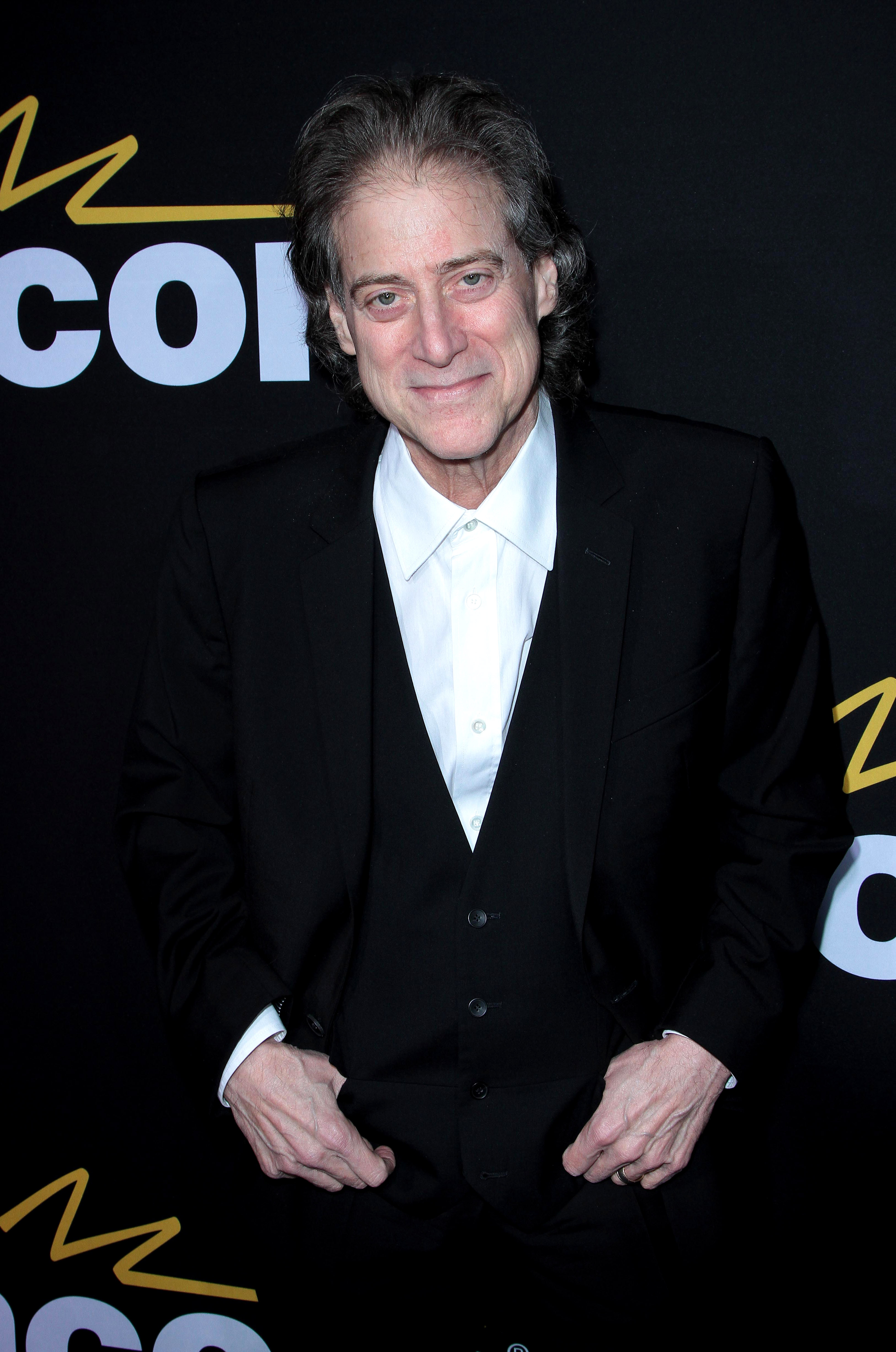 Richard Lewis a murit la vârsta de 76 de ani. Actorul american fusese diagnosticat cu Parkinson în 2023