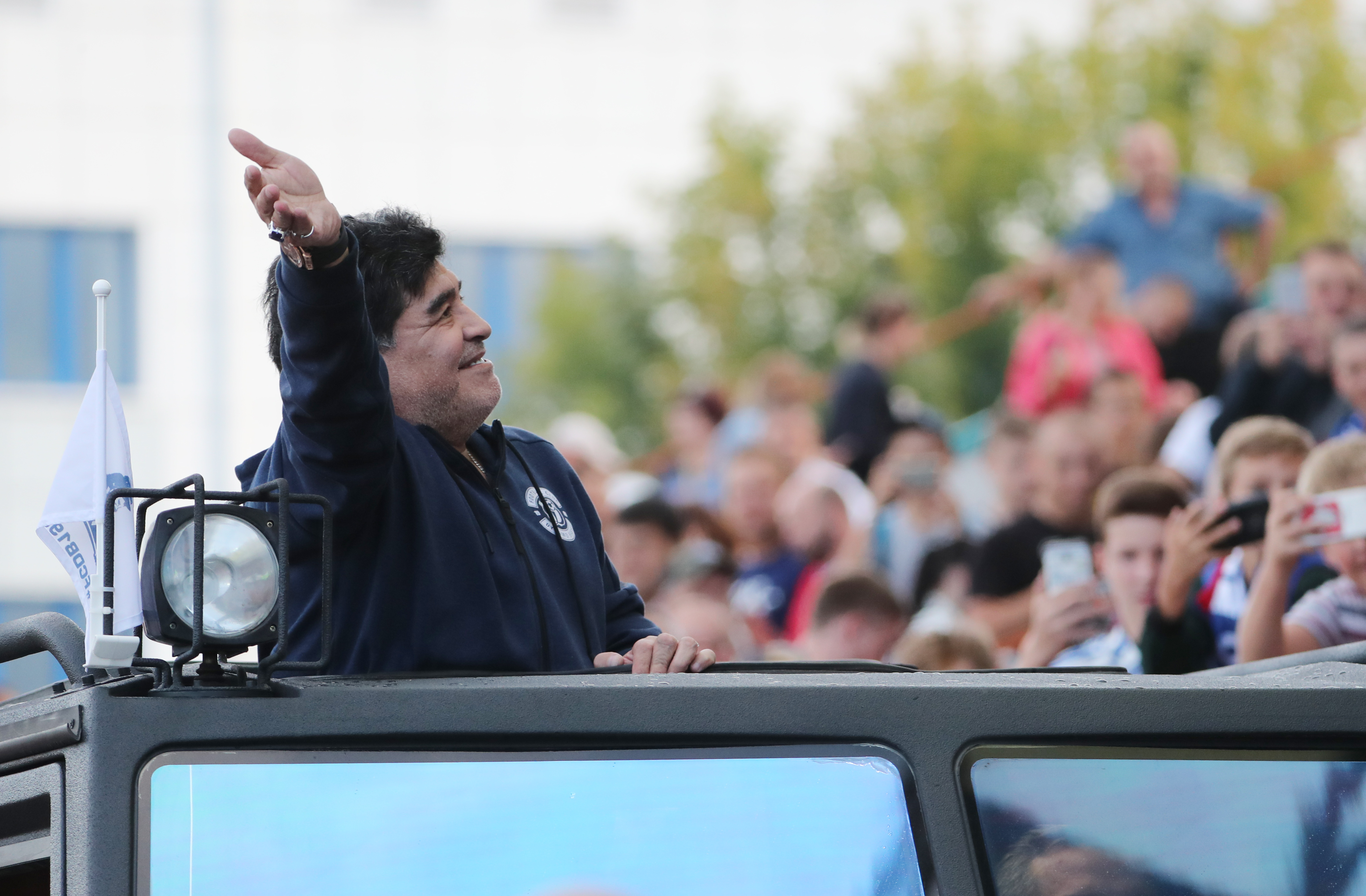 Maradona a ajuns la Brest. Fostul mare fotbalist argentinian a preluat preşedinţia clubului bielorus / GALERIE FOTO