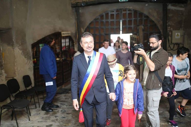 Târgul European al Castelelor, găzduit de Castelul Corvinilor, și-a deschis porțile