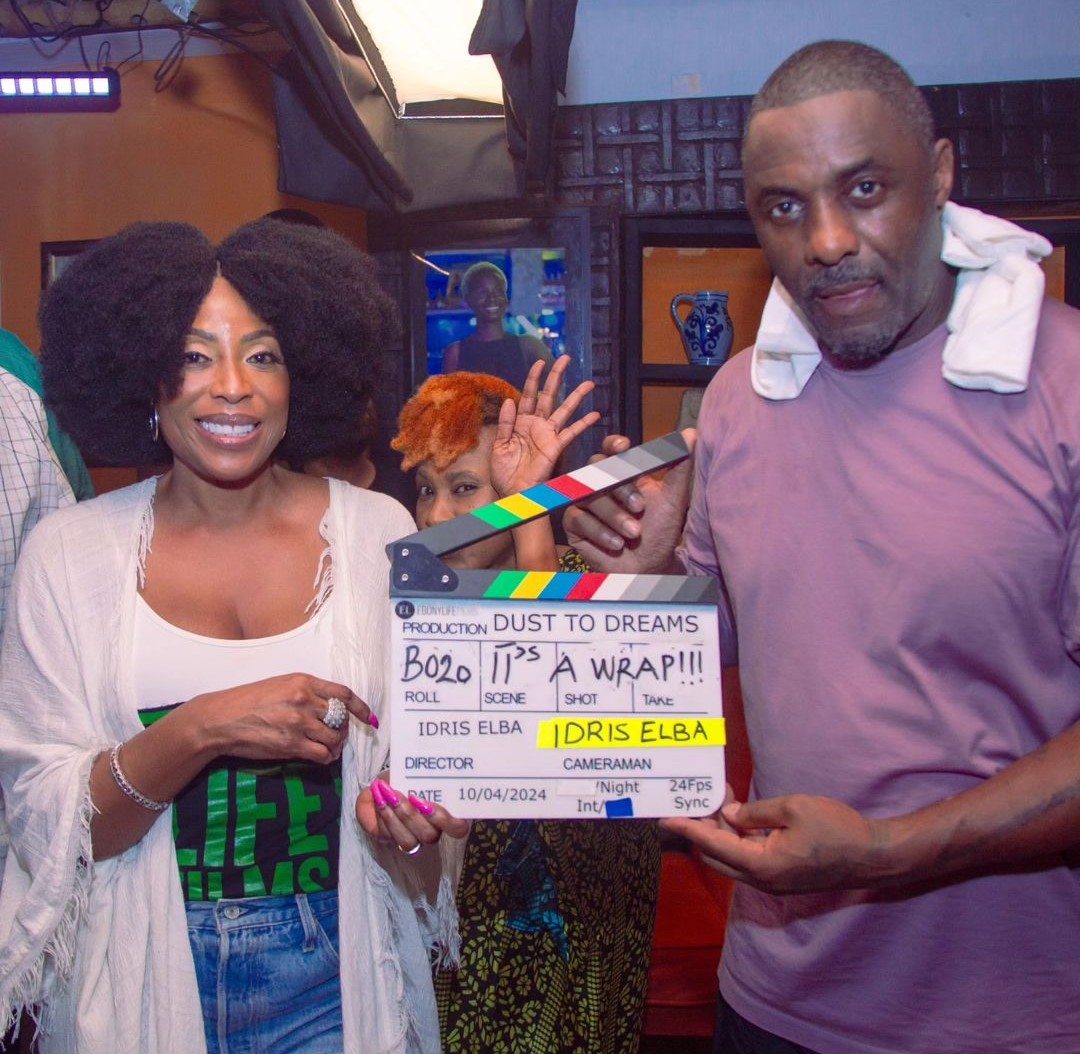 Behind-the-scenes photo [instagram/ moabudu]
