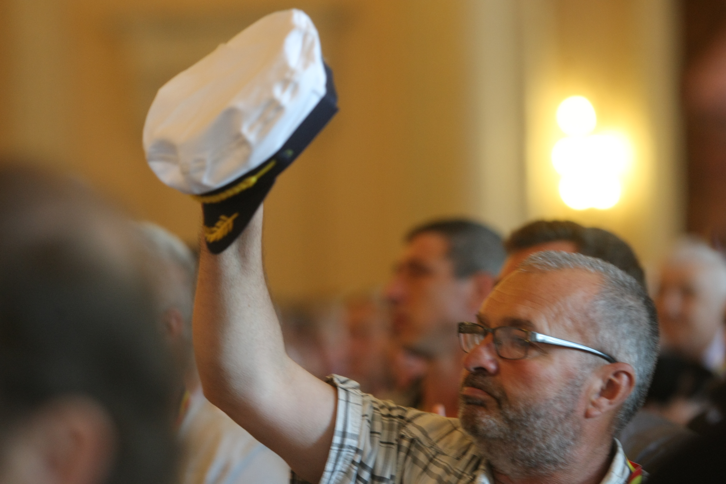 UPDATE. Eugen Tomac a fost ales președinte al PMP, la Congresul Extraordinar al partidului (FOTO)
