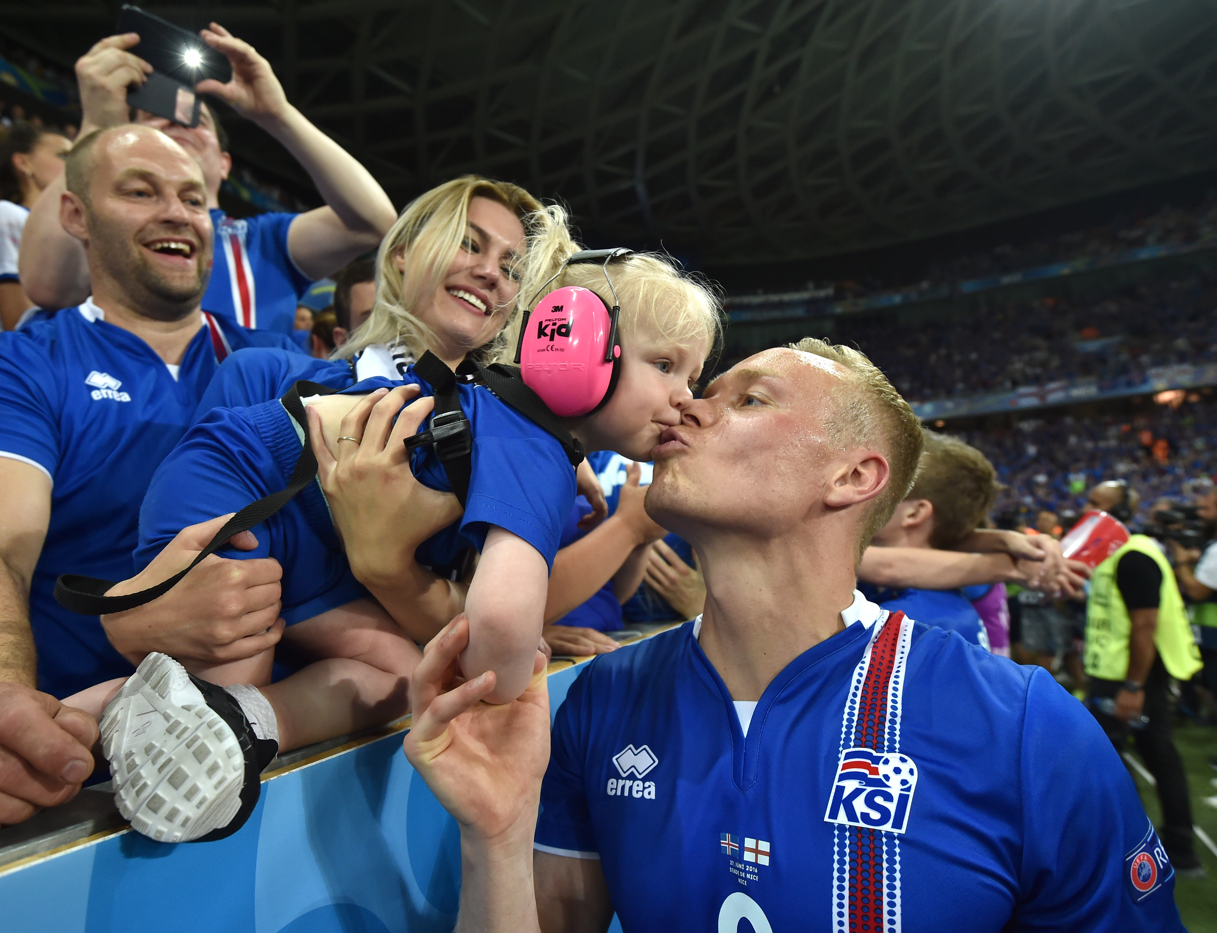 Euro 2016. Sărbătoare în Islanda după victoria "incredibilă" în fața Angliei / GALERIE FOTO&VIDEO
