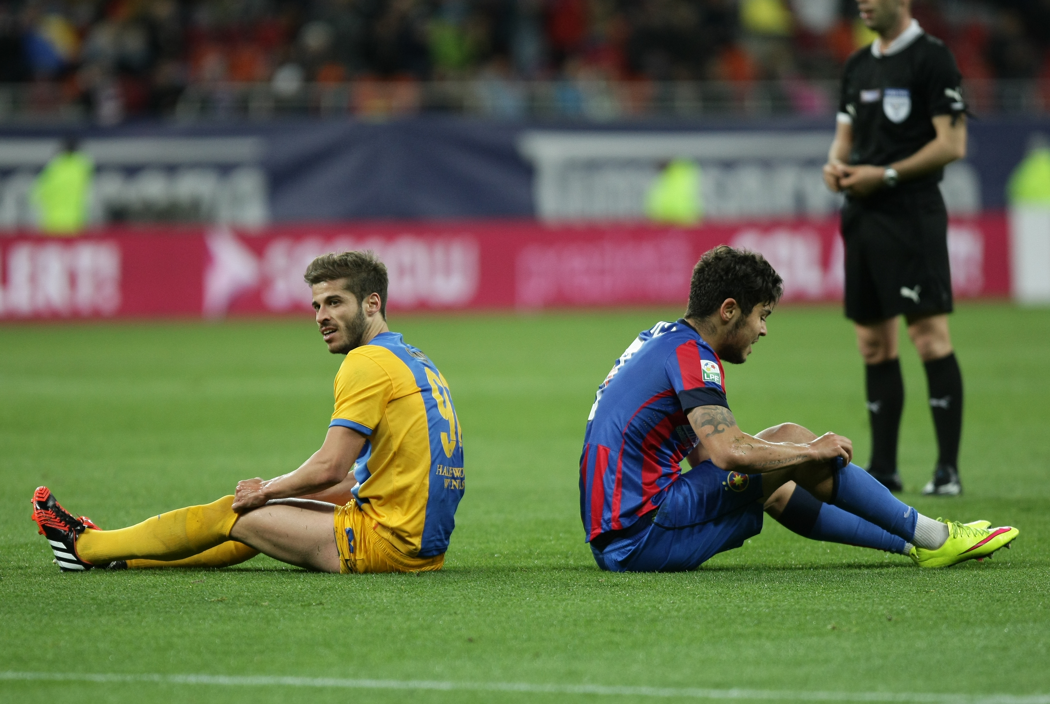 STEAUA - PETROLUL 3-1 (în tur, 1-1). ”Lupii” au fost mielușei / VIDEO
