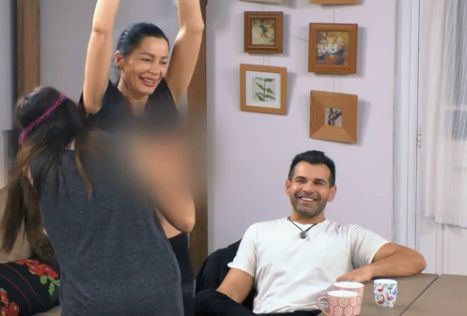 Brigitte Sfăt, topless la Ferma. Toți au fost cu ochii pe ea | FOTO