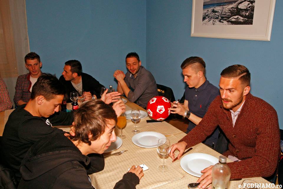 Seară grecească pentru Dinamo. ^Boubacar e optimist: "Obiectivul nostru e să terminăm pe locul doi"