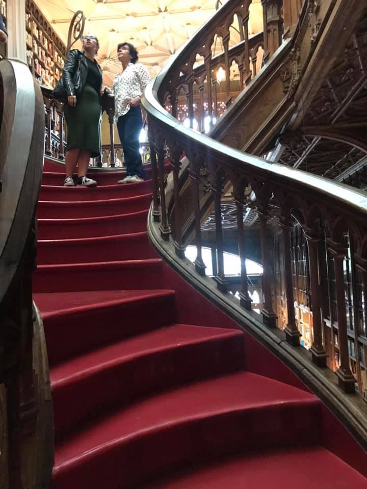 Harry Potter s-a născut la Porto! Am fost în mica librărie portugheză care a inspirat-o pe J.K. Rowling să scrie poveștile fantastice ale micilor vrăjitori