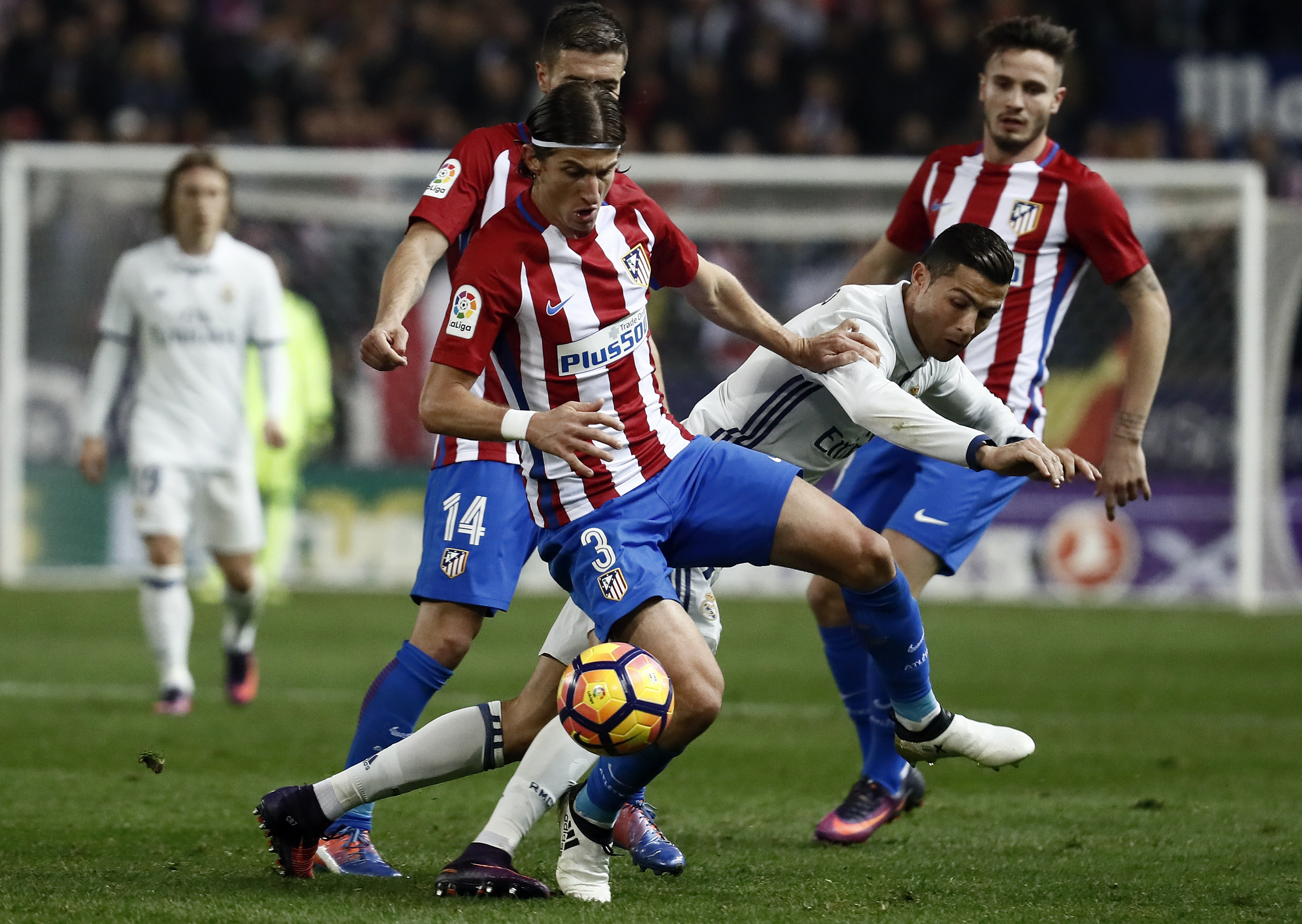 Cristiano Ronaldo l-a întrecut și pe Di Stefano. Hat-trick pentru atacantul Realului în derby-ul cu Atletico