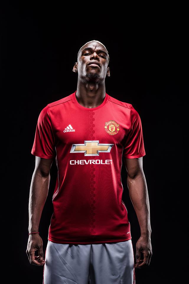 Oficial: Paul Pogba a semnat pe cinci ani cu Manchester United. Francezul e cel mai scump din istorie